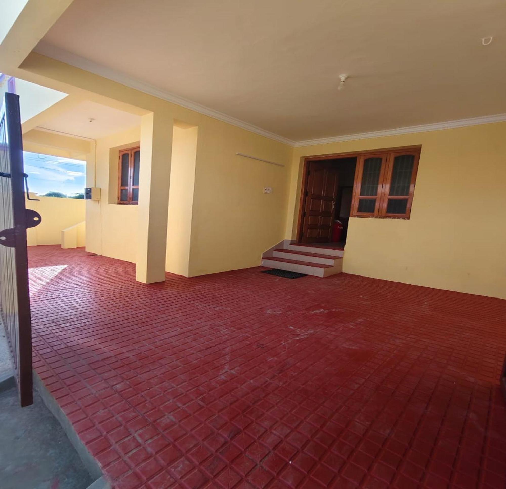 Arumugam Residency Ac Tiruchchendūr Exterior foto